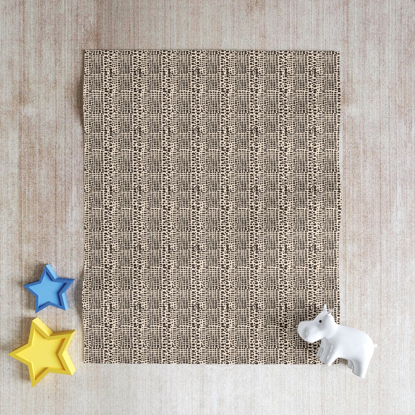 Cone Shell Print Throw Blanket