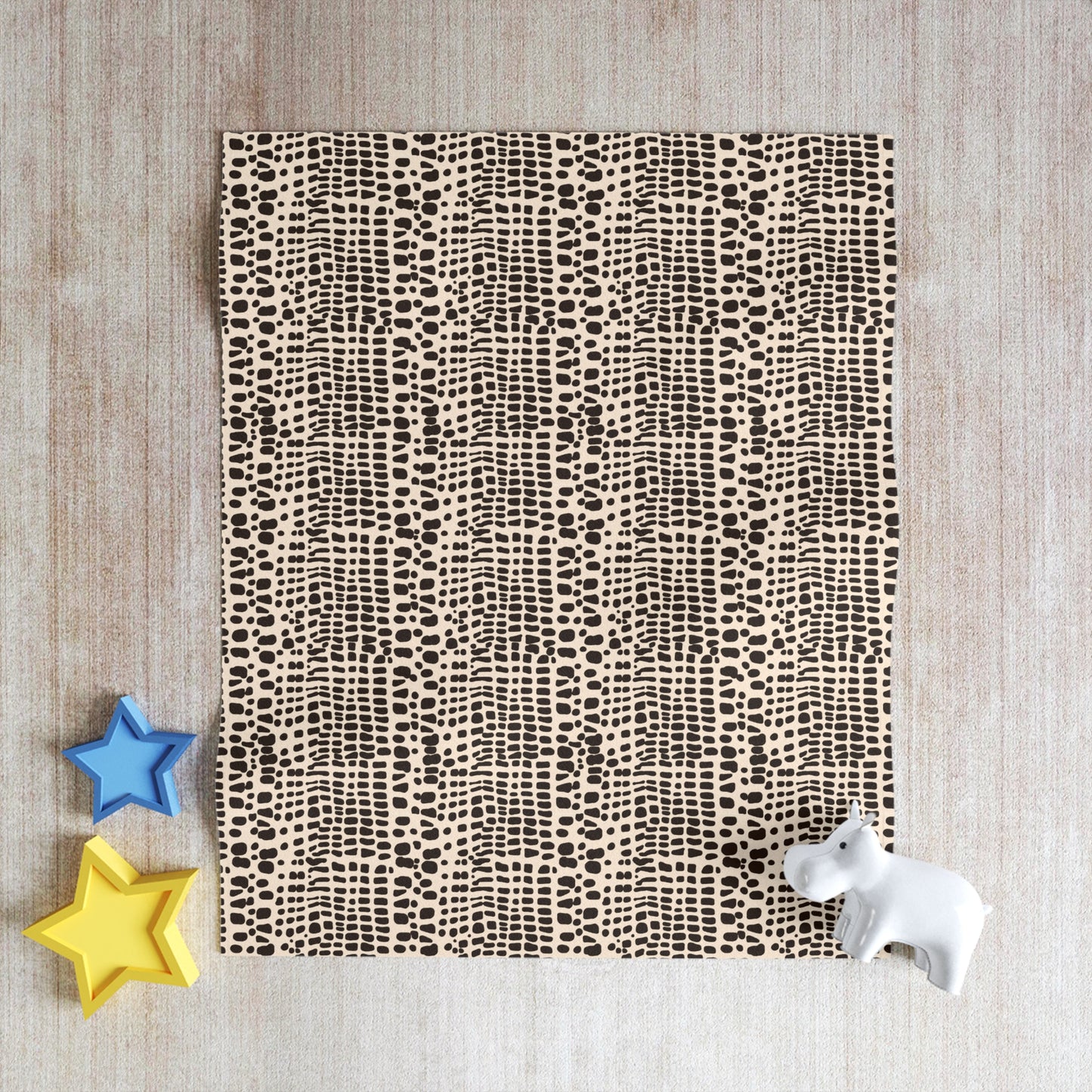 Cone Shell Print Throw Blanket