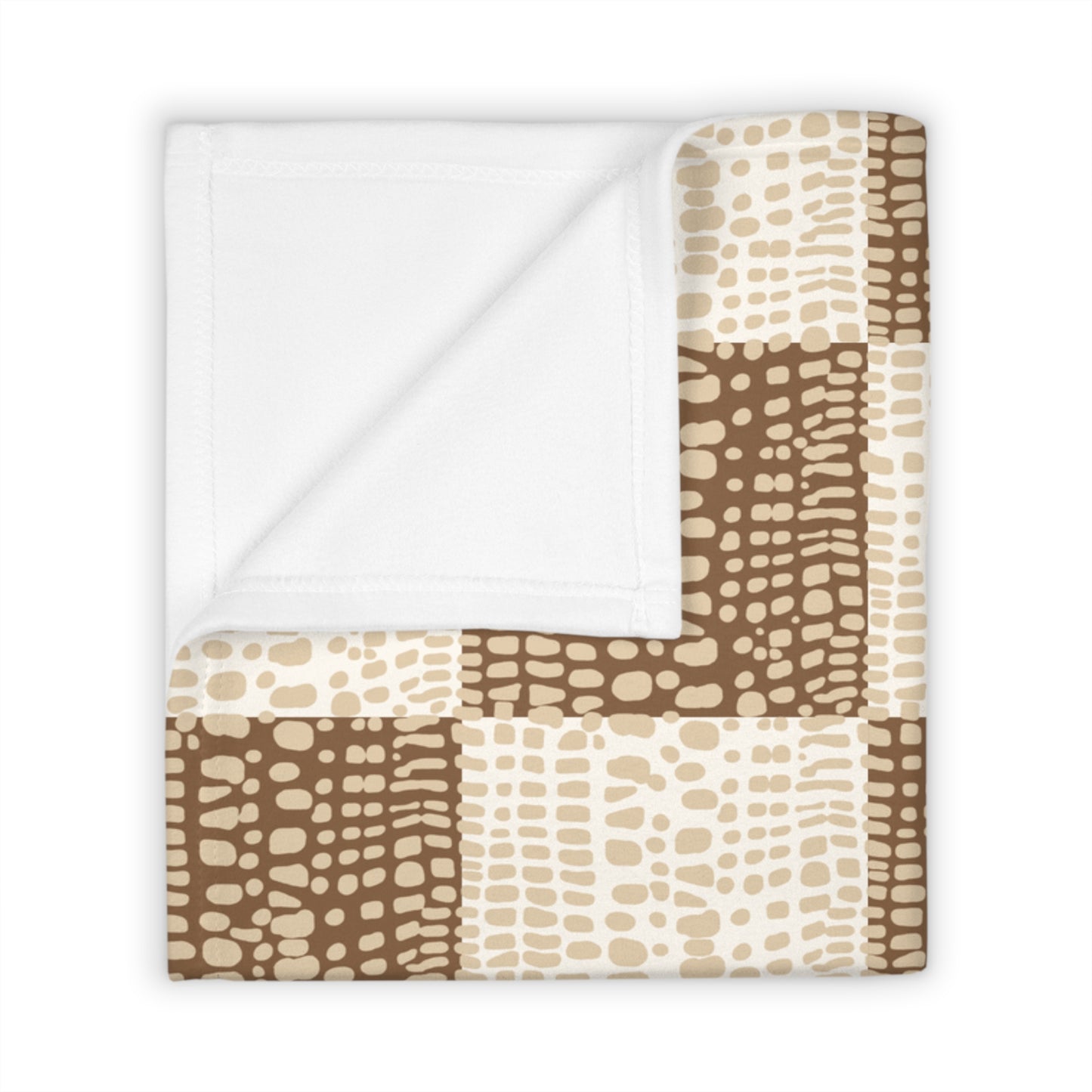 Cream Cone Shell Patchwork Print Throw Blanket