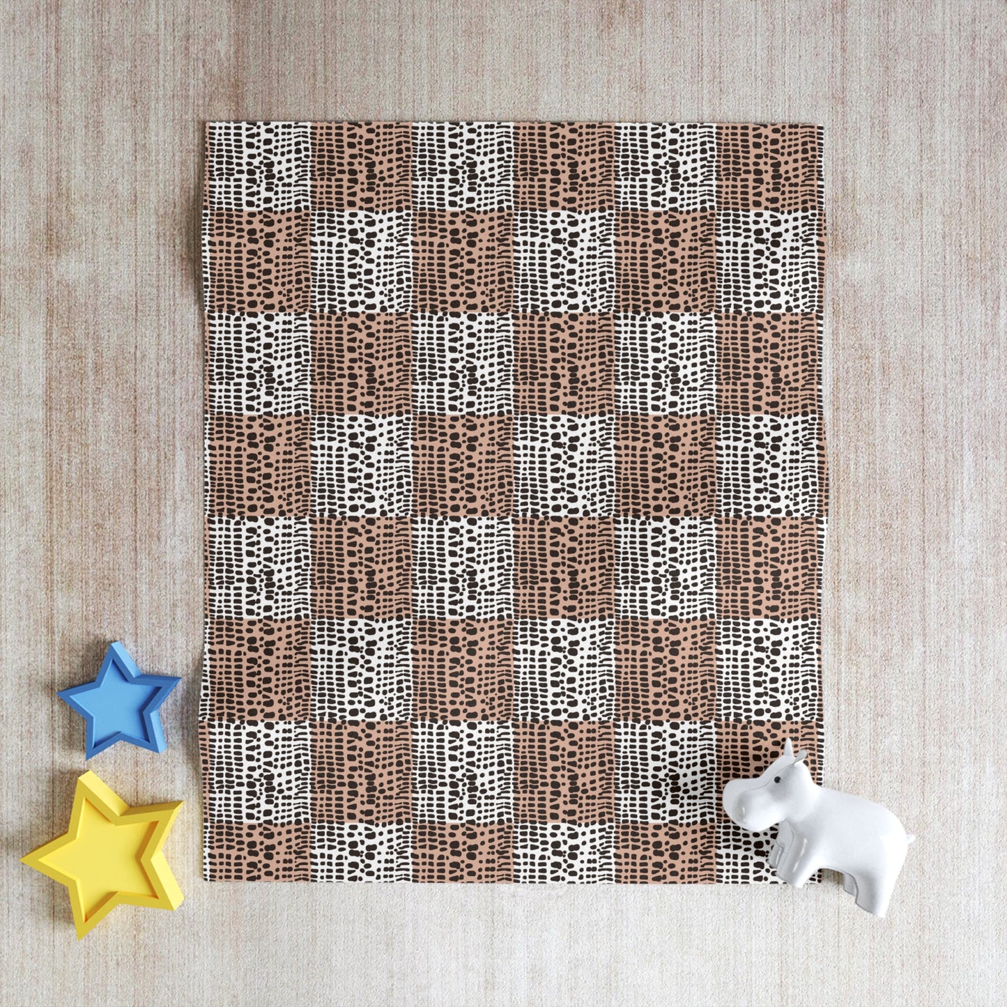 Cone Shell Patchwork Print Throw Blanket